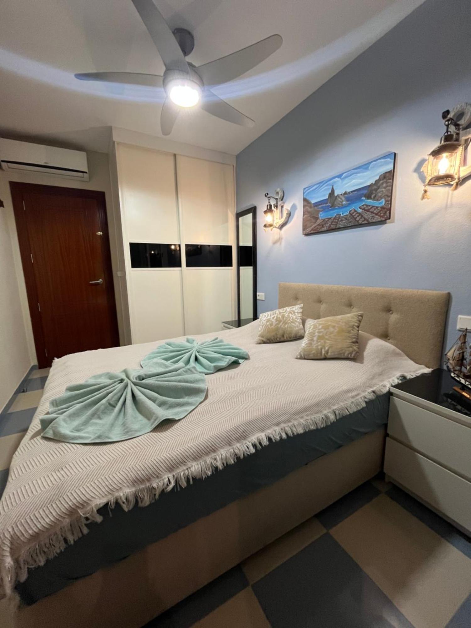 Fantastisches Apartment Am Meer 로쿠타스드마르 외부 사진